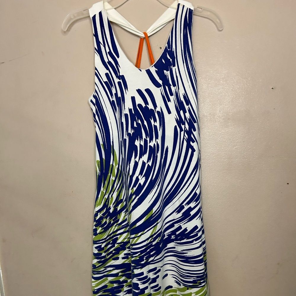 Title Nine Bodycon Dress. Active Wear for All Occasions. Size Small outdoors